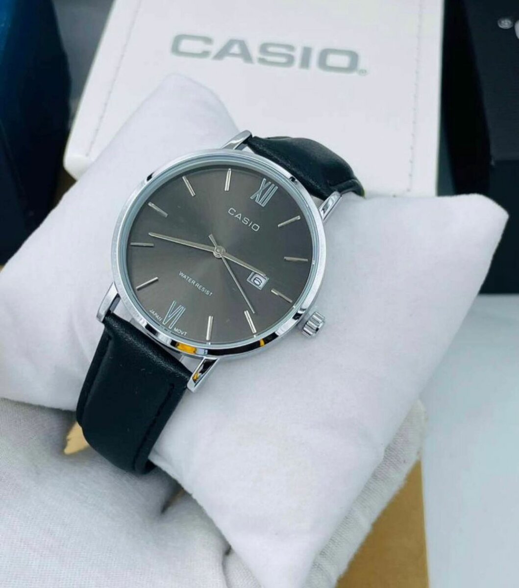 Montre élégante Casio unisexe