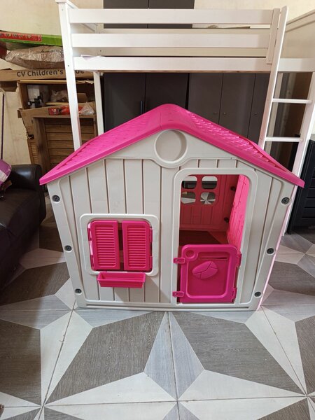 Maison de jeu enfant extérieure