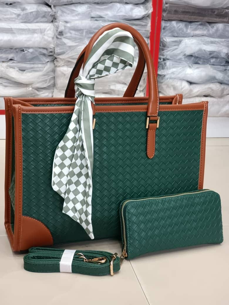 Handbags ( boss lady )