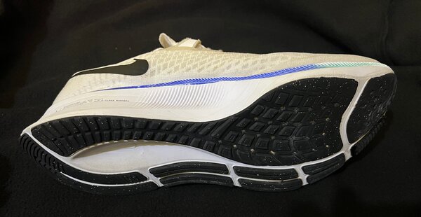 Chaussures de course Nike Zoom