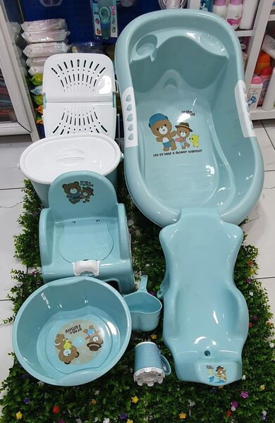 Ensemble de bain bébé complet