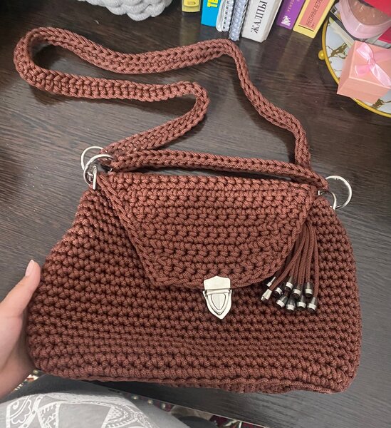Плетенная сумка