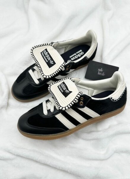 Baskets Adidas classiques