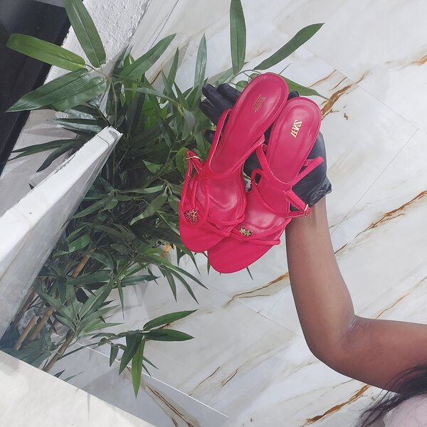 Sandales Rouges à Talons