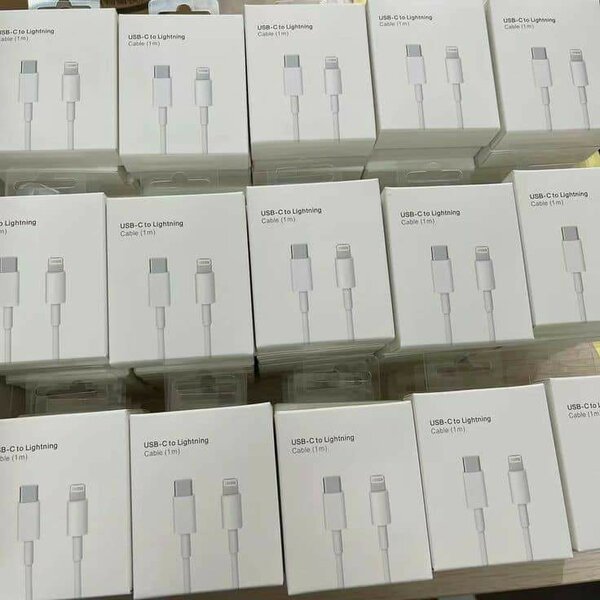 iPhone type c cables