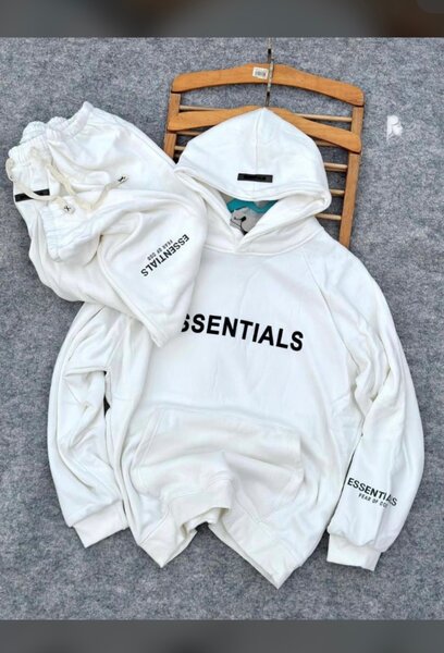 Ensemble sport décontracté