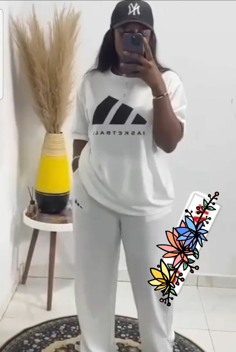 Ensemble de sport élégant femme