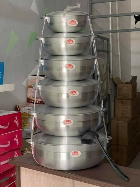 ENSEMBLE DE CASSEROLES