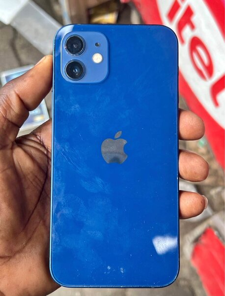 iPhone 12 Bleu 64GB