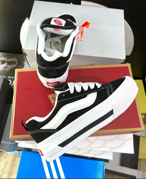 Knu skuul vans(high sole )