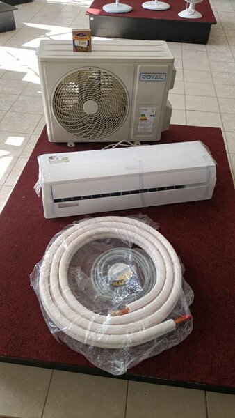 Climatiseur Royal avec télécommande