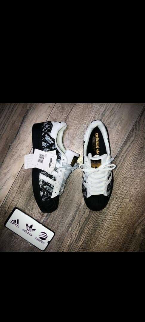 Baskets mode Adidas Originals