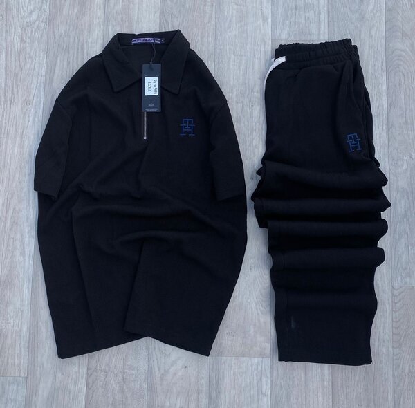 Ensemble polo et pantalon noir