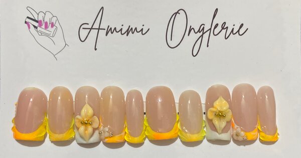Ongles Précollés Floral Été