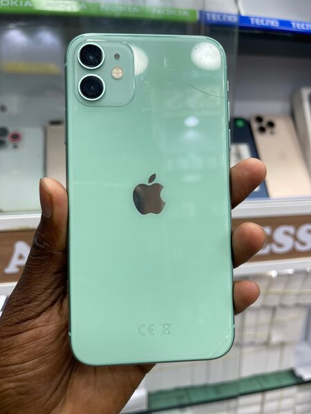 iPhone 11 Vert 64Go
