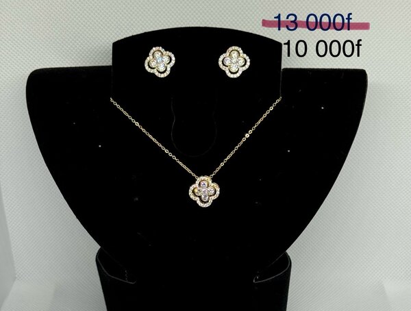 Ensemble Bijoux Éclatant