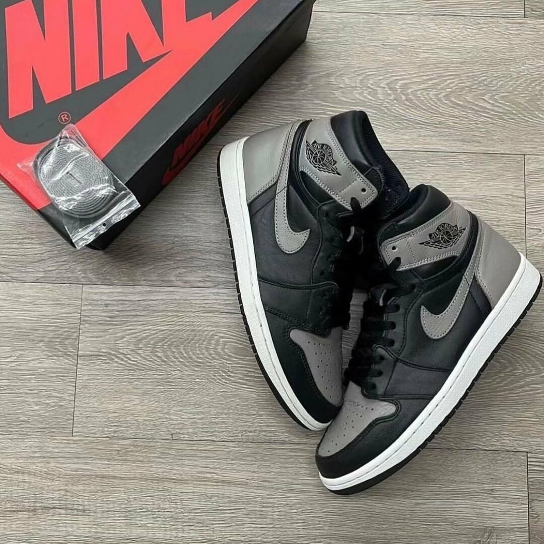 Nike Air Jordan 1 High - Ash