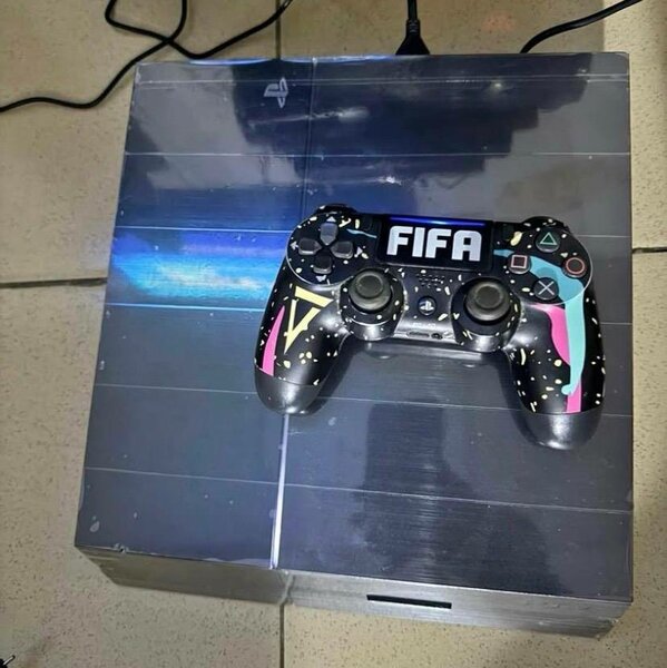 Console de Jeu avec Manette