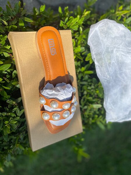 Sleek ladies easy wear