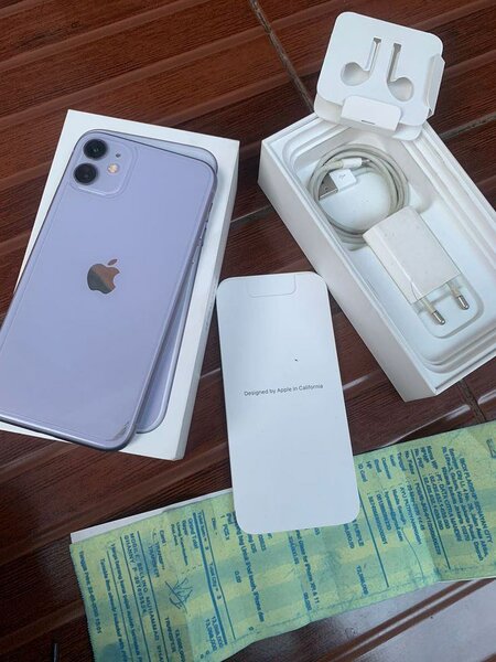 Apple iPhone 11 Violet Débloqué