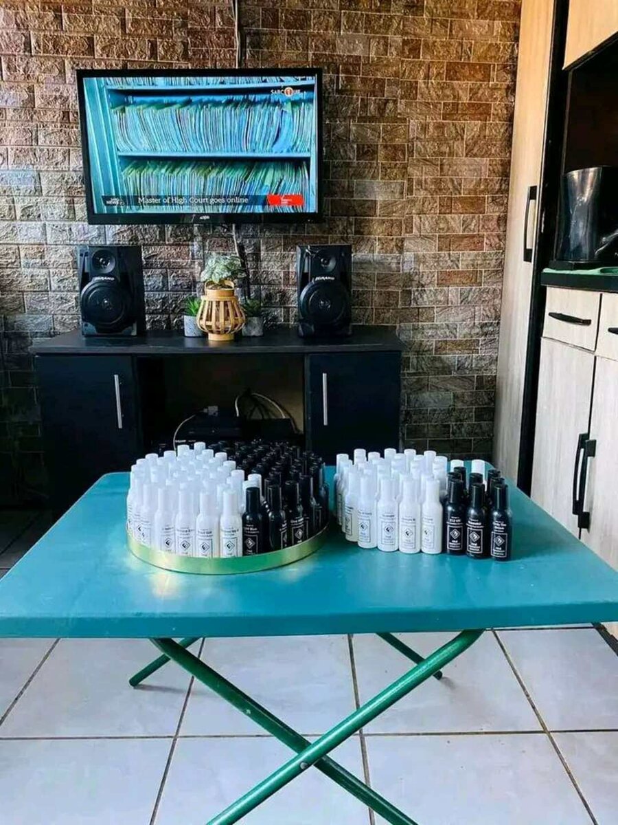 Fine fragrance perfumes