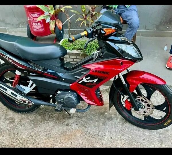 Moto sportive Rapsonic X1