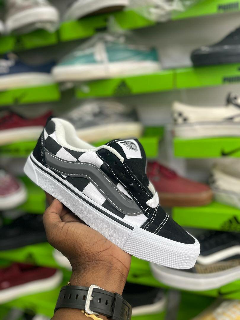 Vans XL