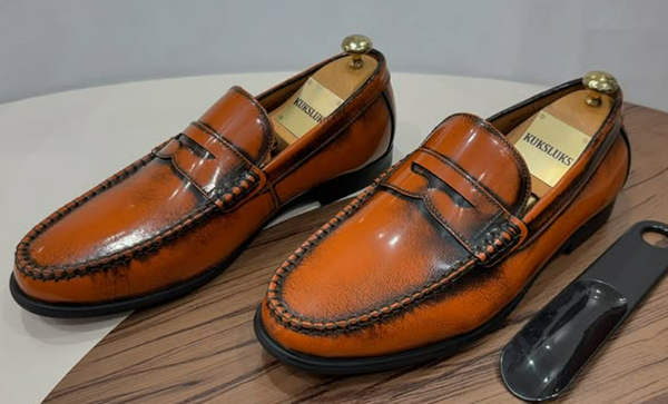 UNIQUE LOAFER