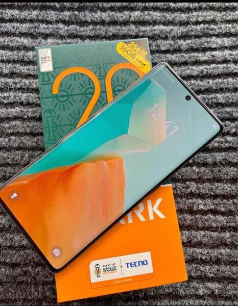 Tecno Spark 20 Pro+
