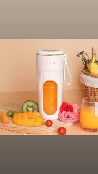 Fruit juicers available