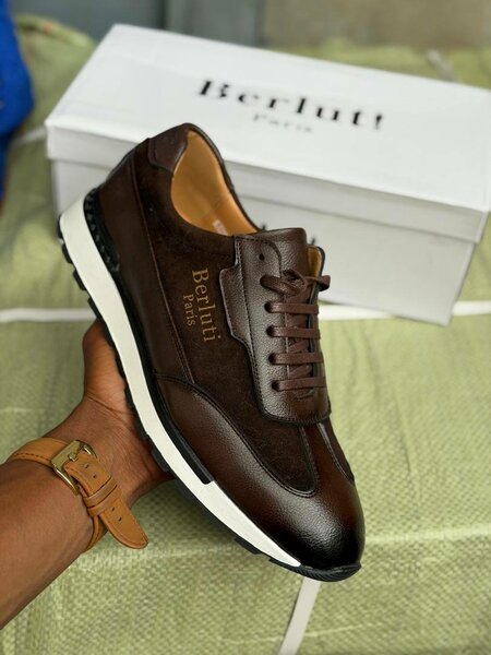 Chaussures en cuir Berluti