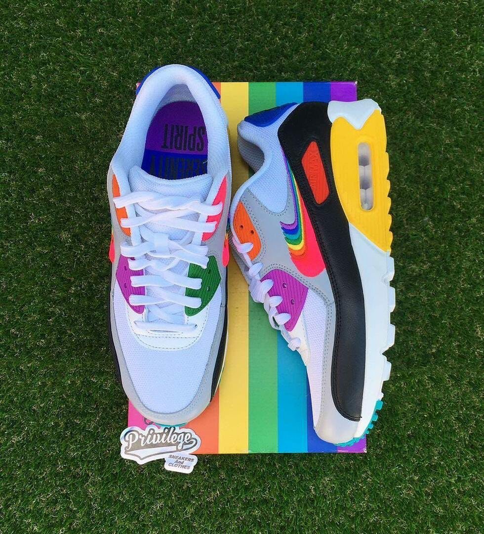 Nike Air Max 90 - Be True