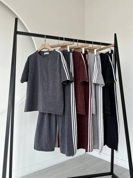 Двойка варёная Adidas