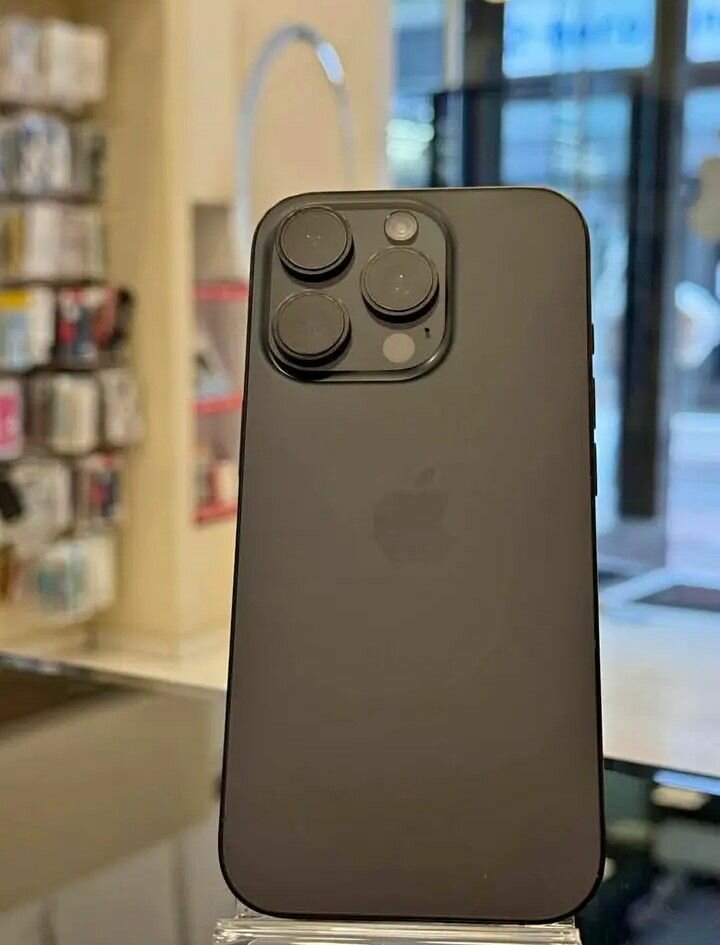 Apple iPhone 16 Pro 256 Go Noir