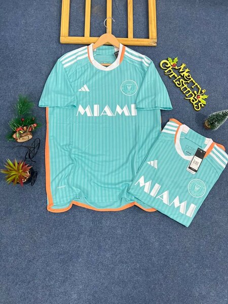 Disponible en n boutique