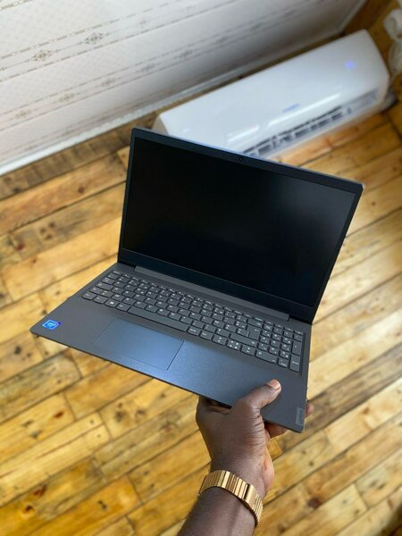 Ordinateur portable lenovo