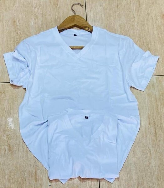 T-shirt blanc col V en coton