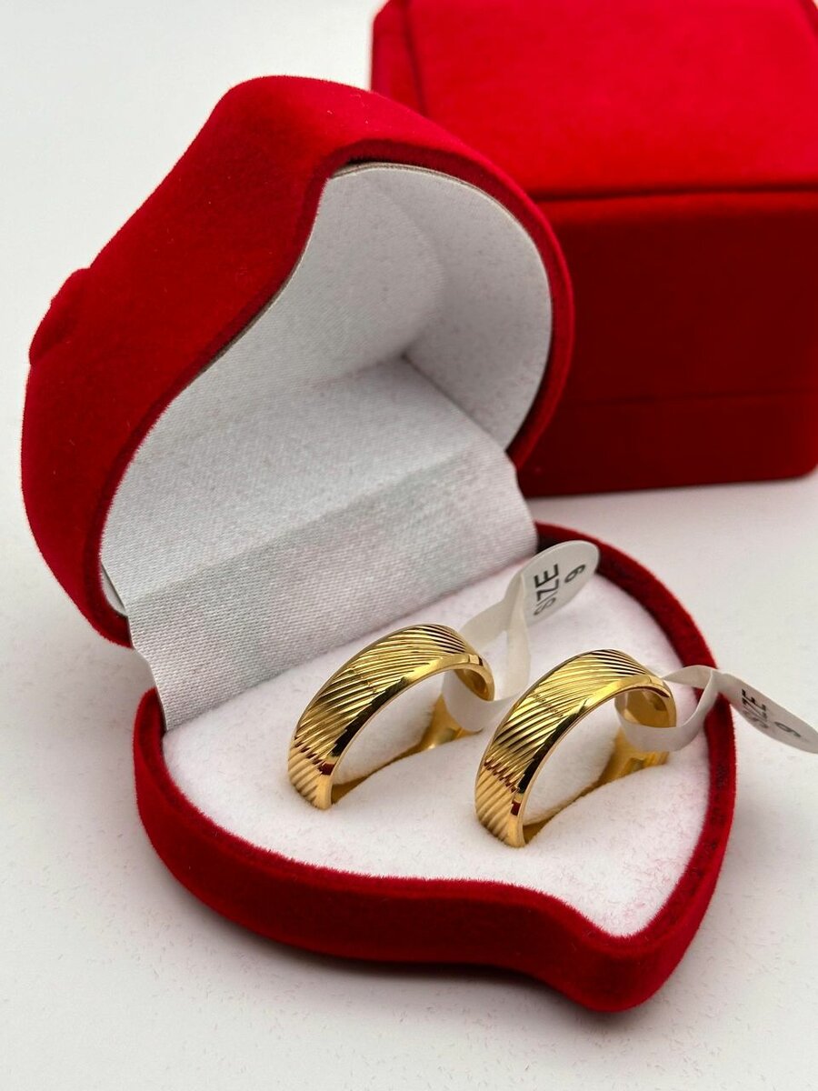 Bagues élégantes en or
