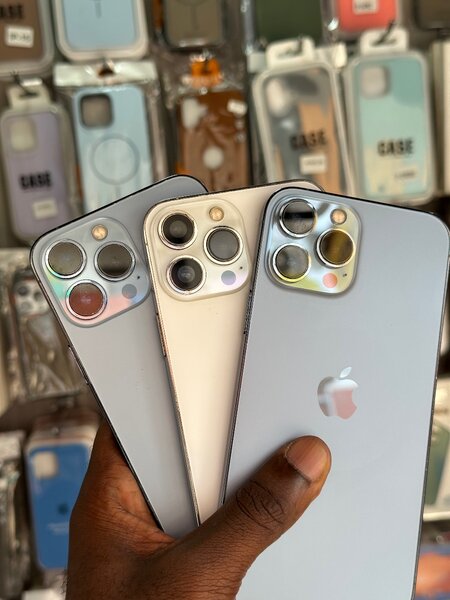 iPhone 13 Pro Max Très propre