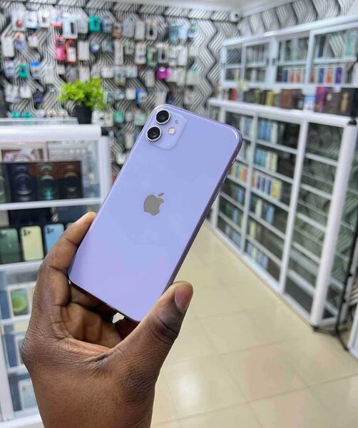 IPHONE 11 128gig