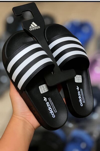 Claquettes confortables à rayures