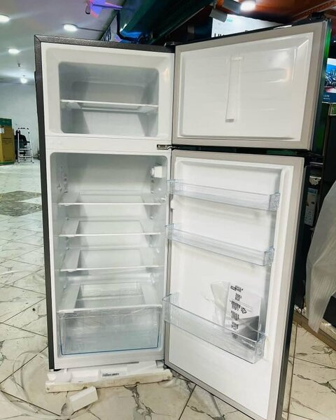 HISENSE TOP FREEZER