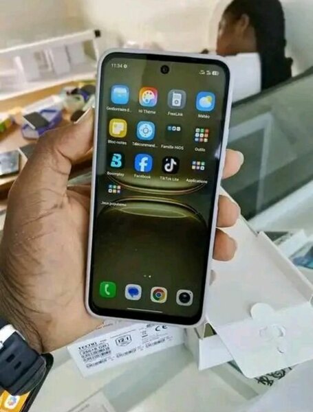Tecno Spark 40 Pro+ Smartphone