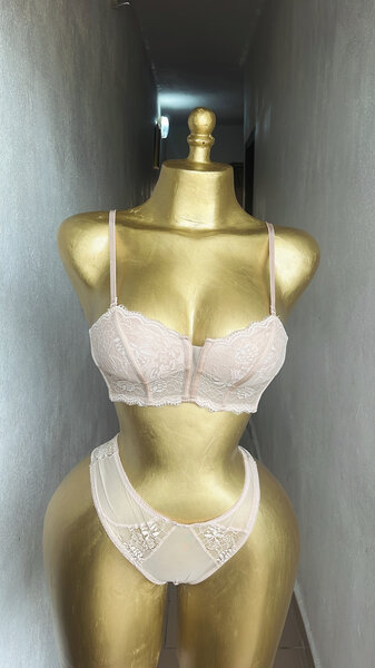 Ensemble lingerie dentelle chic