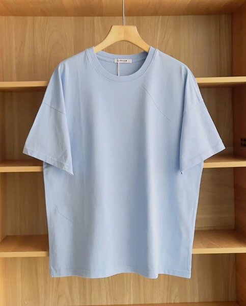 PLAIN T-SHIRT