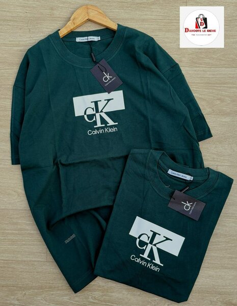 T-shirt Calvin Klein vert