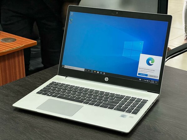 HP Probook 450 G6 core i5 - 8-ème GEN 15.6 pouces quasi neuf importé