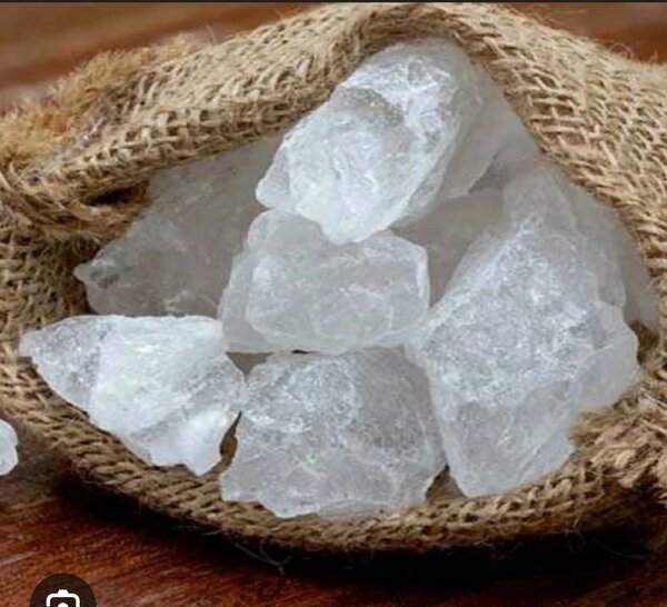 Pierre d'alun (alum)