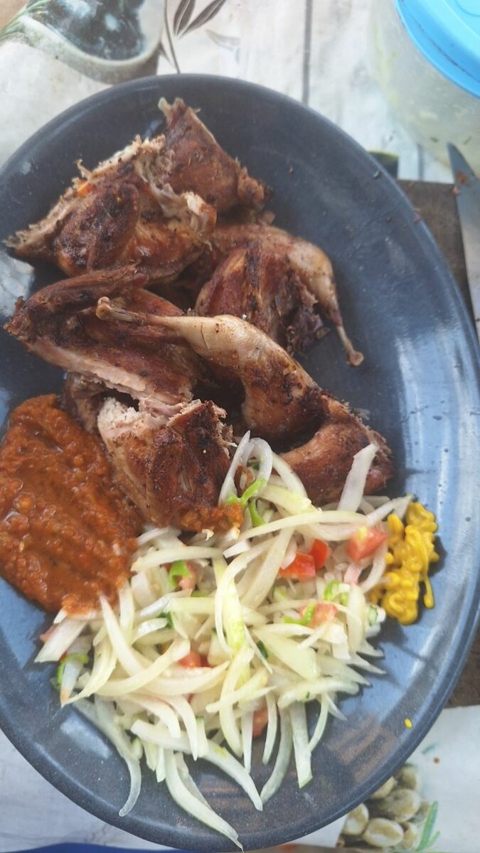 caille braisé au lafri,attieke