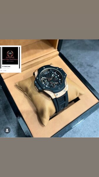 Montre hublot authentique avec sa boîte